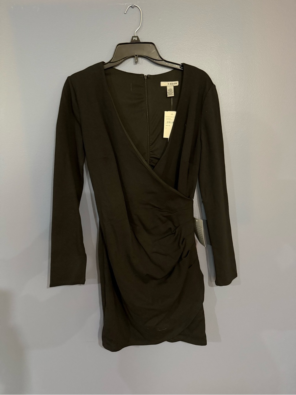 Black Long Sleeve V-Neck Dress with Side Ruching